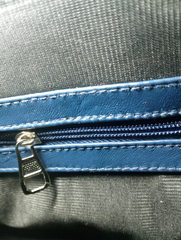 Isis Blue bag - Image 5